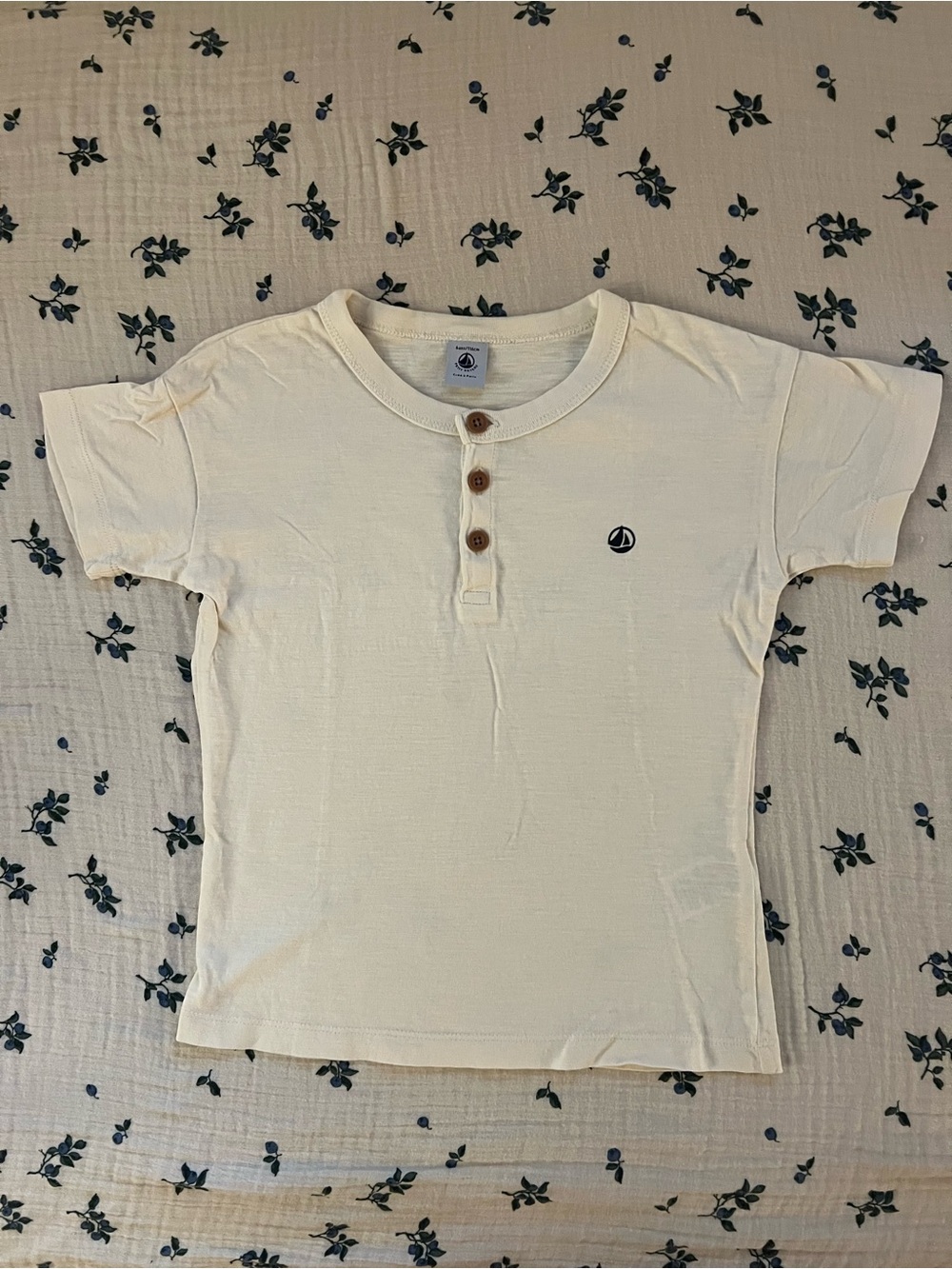 Petit Bateau - Kids Cream Short-Sleeve Henley Tee with Button Placket - Boys 5Y
